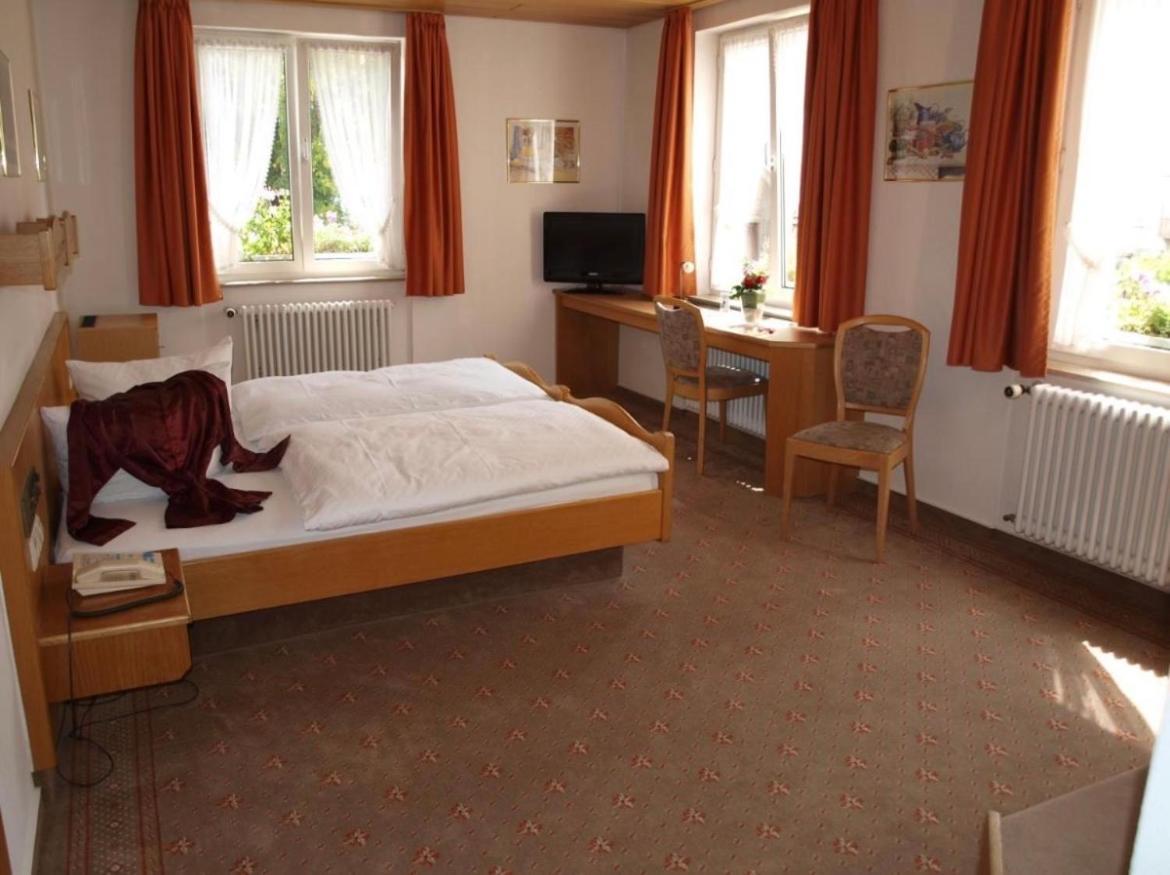 Hotel Gasthof Baeren Weingarten  Εξωτερικό φωτογραφία