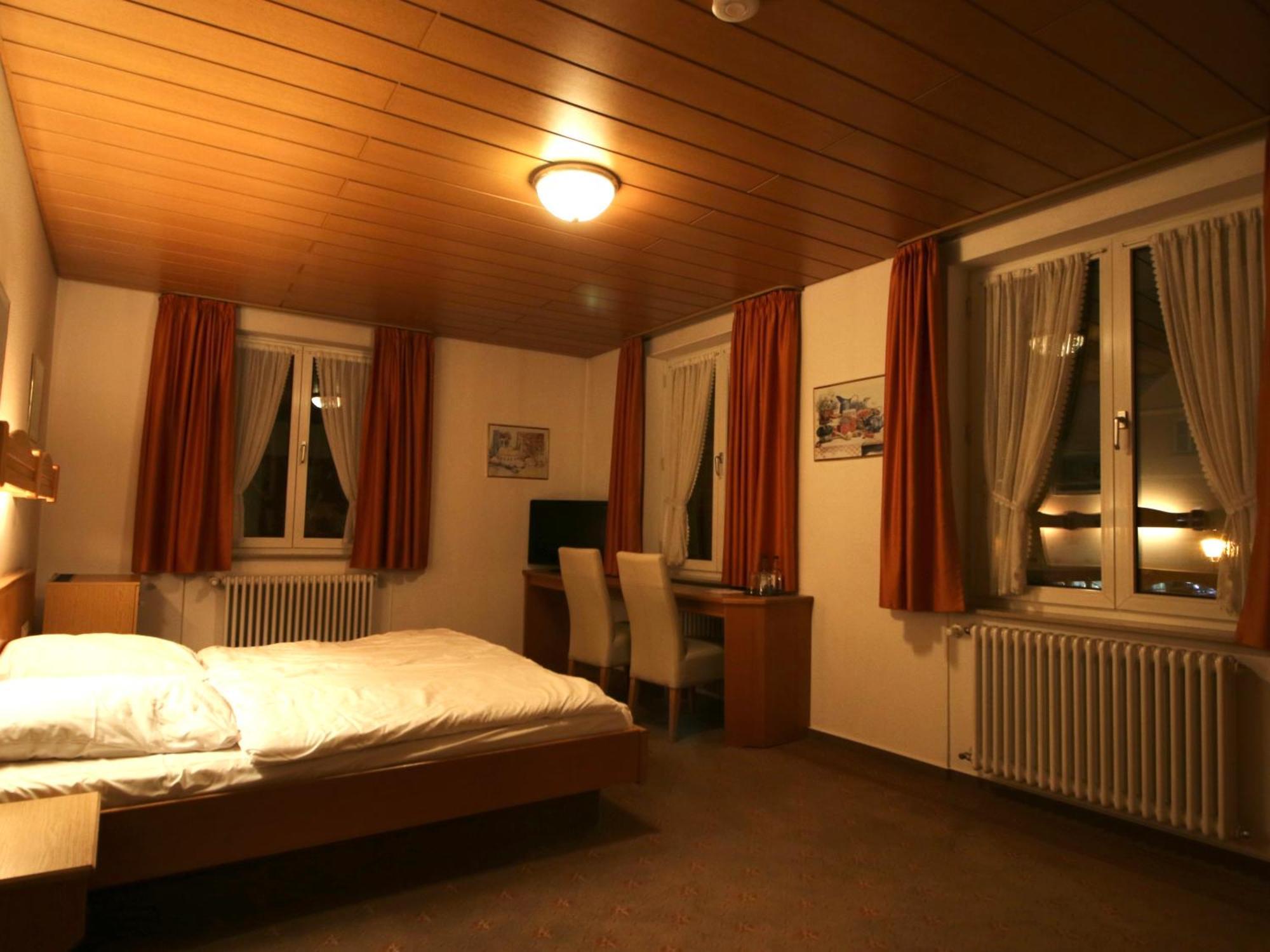Hotel Gasthof Baeren Weingarten  Εξωτερικό φωτογραφία